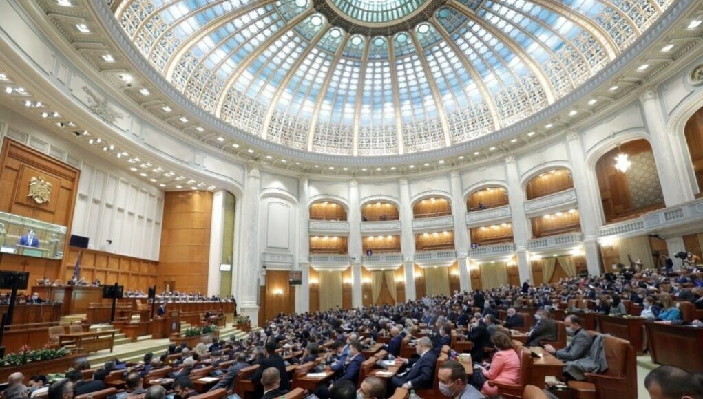 parlament-camera-deputatilor-gov-ro-1024x683