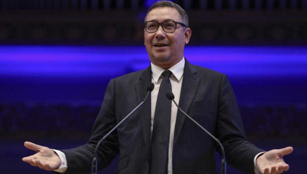 victor_ponta_romania_capturata_grup_minuscul_001