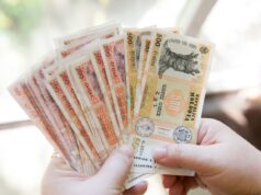 Din 2026, avocații și notarii vor plăti lunar 2 580 de lei la CNAS